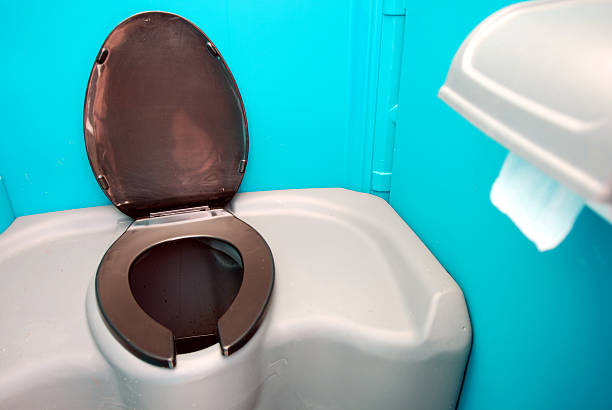 Best Portable bathroom rental  in Georgetown, CA